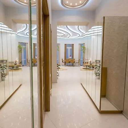 Famousali10 Luxury Apartment Budapest